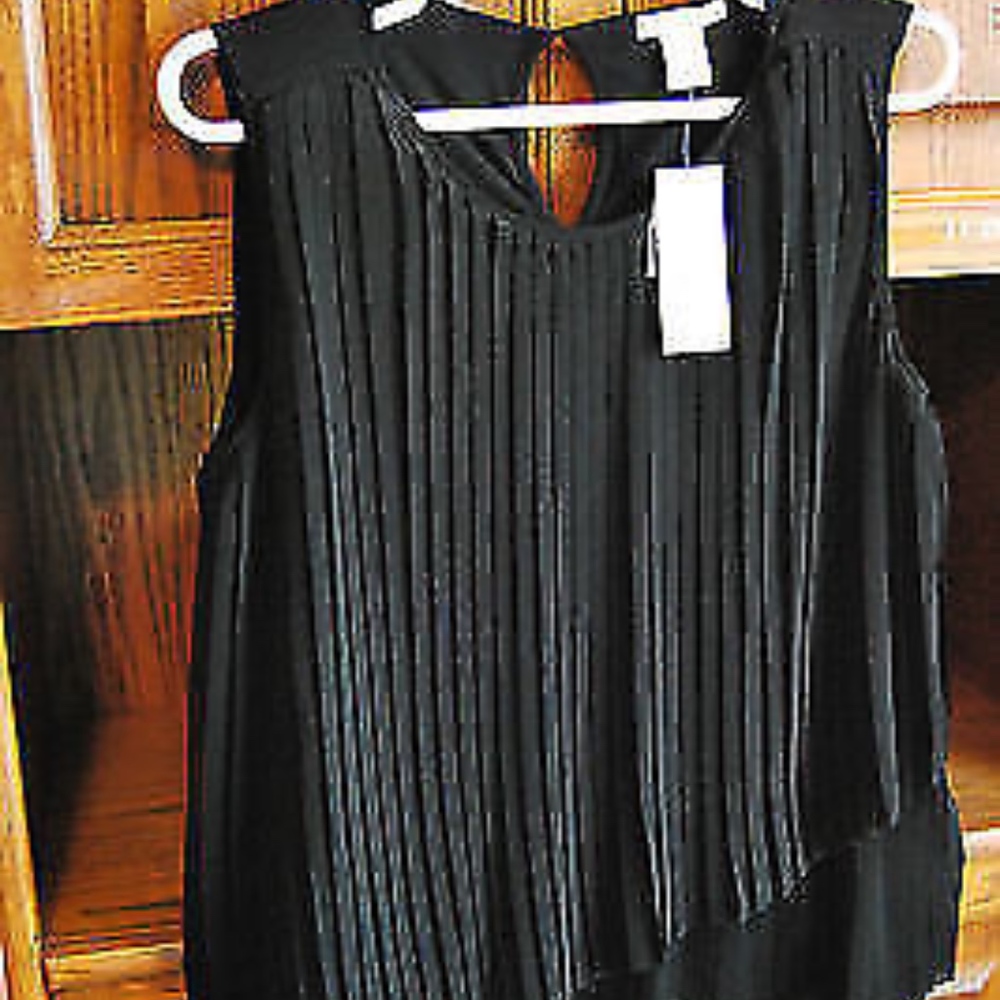 Tank Top Pleated, Sleeveless 1X 2X 3X Onyx Black D